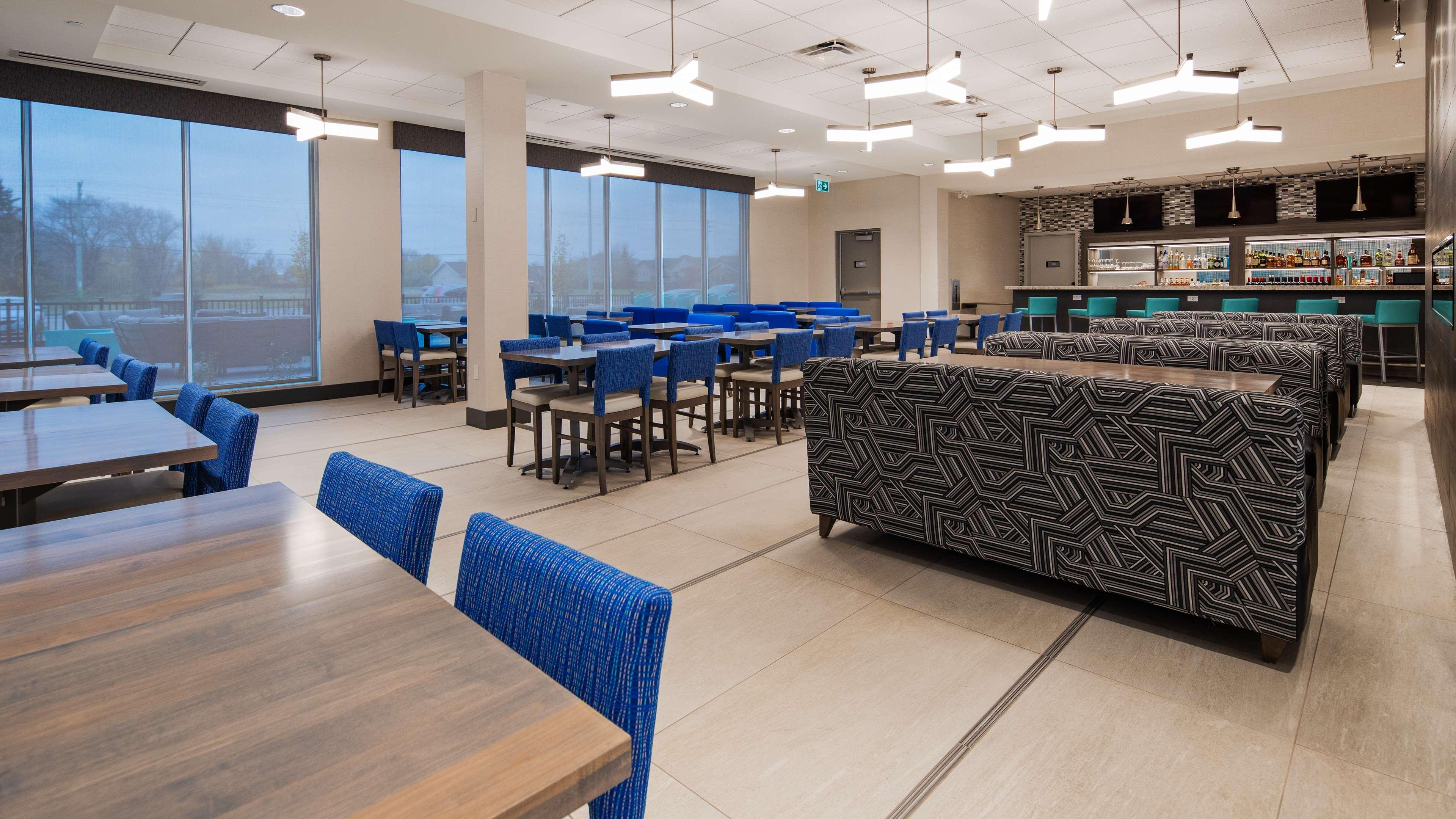 Best Western Premier Winnipeg East Eksteriør bilde
